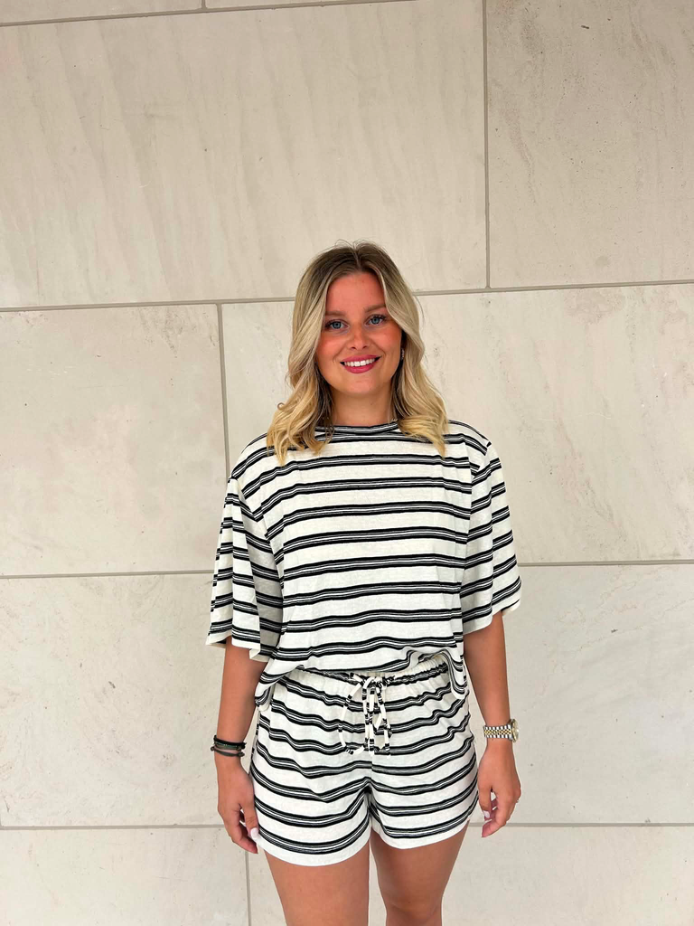 Ensemble Adèle - short et top